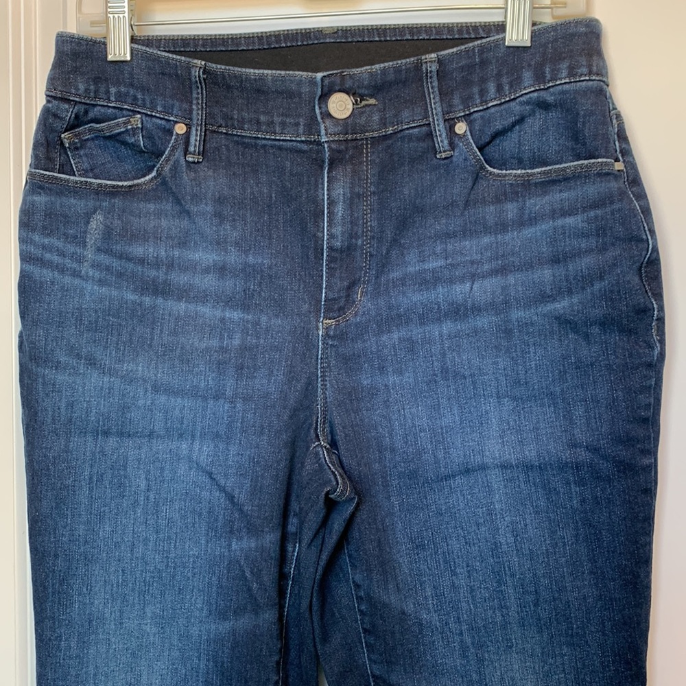 Chico’s Size 0.5R US Size 6R Skinny Jean Dark Indigo - Picture 3 of 9